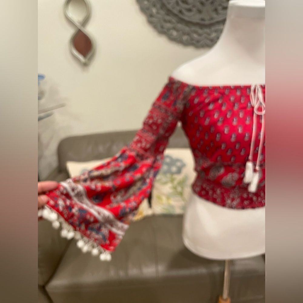 Band of Gypsies Smocked Bell Sleeve Crop Top - Picture 13 of 17